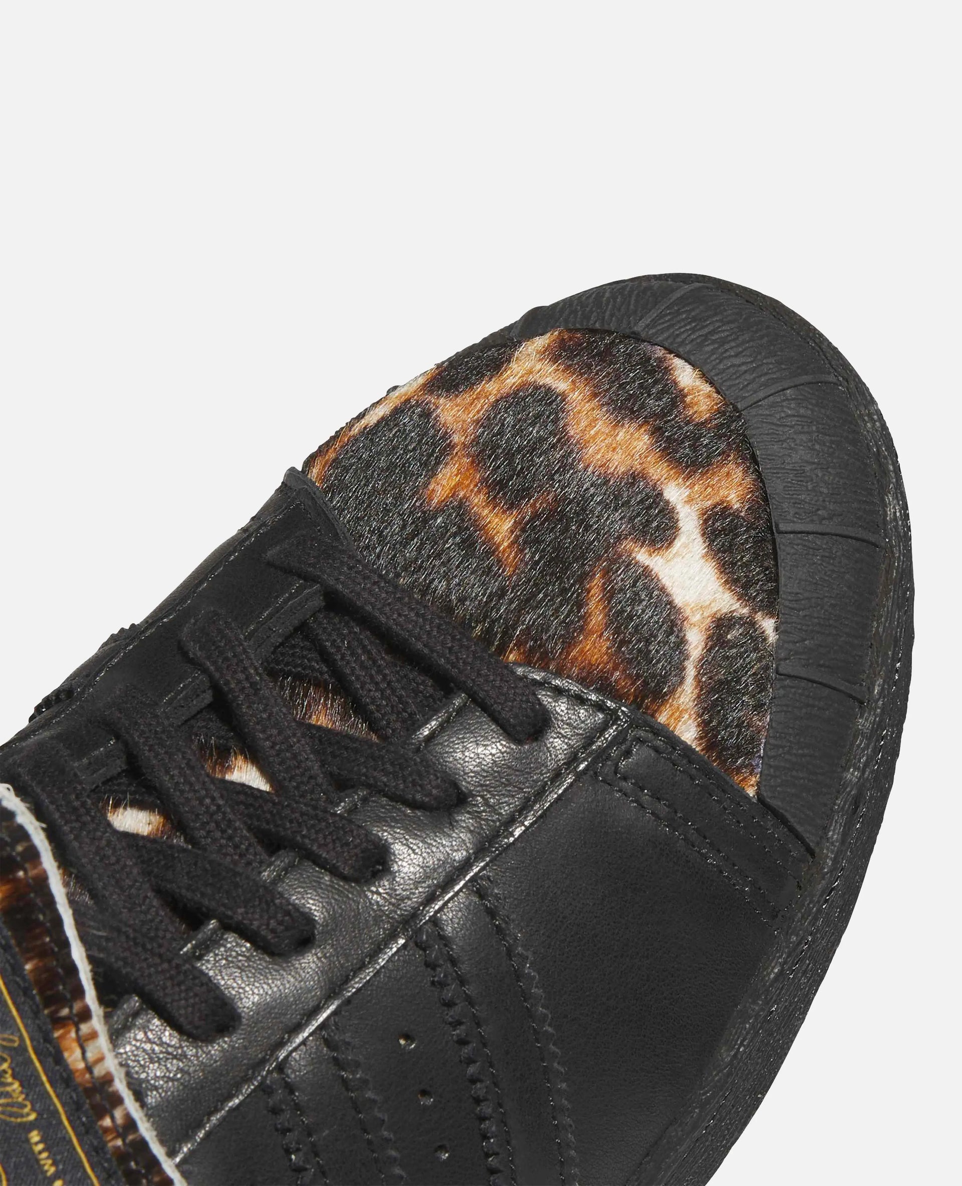 adidas X Willy Chavarria Jabbar Low (Core Black/Core Black/Supplier Colour) Adidas