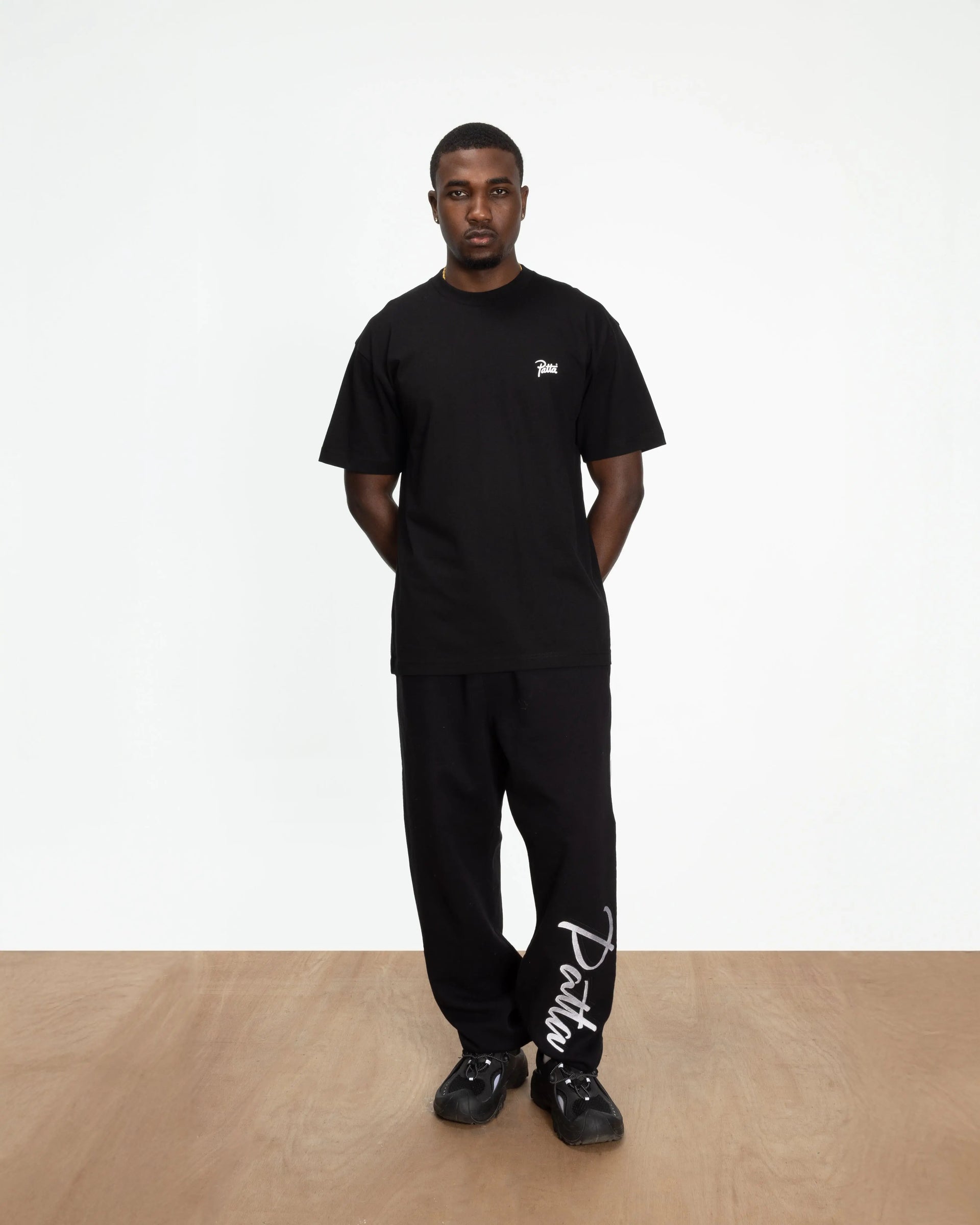 Patta Embro Classic Jogging Pants (Black) Patta